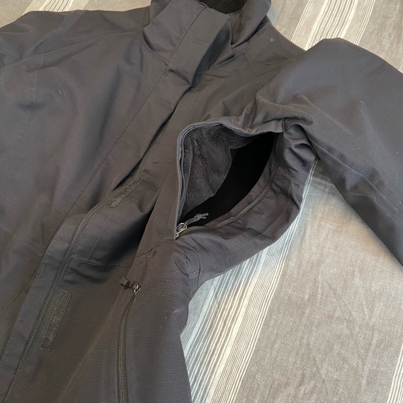 The North Face Coat Size Small - Black - Picture 11 of 16